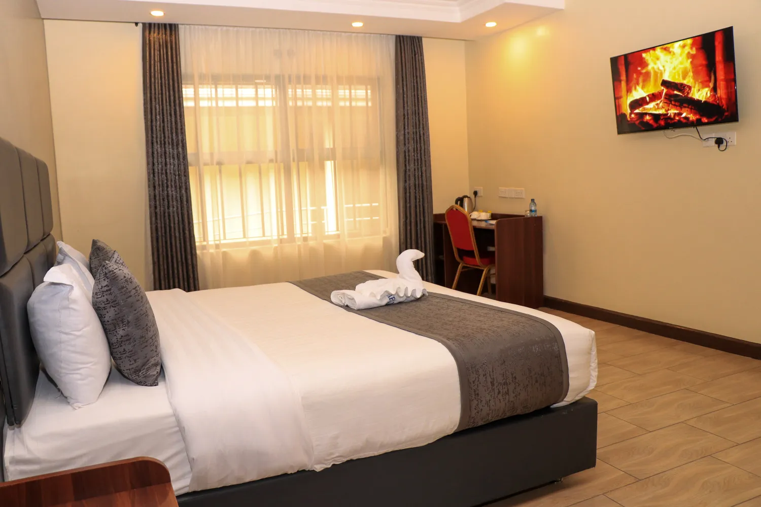 Single Deluxe Room