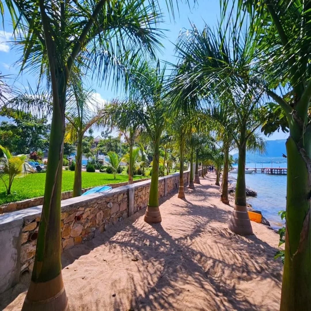 walking path on the takawiri victoria sands resort