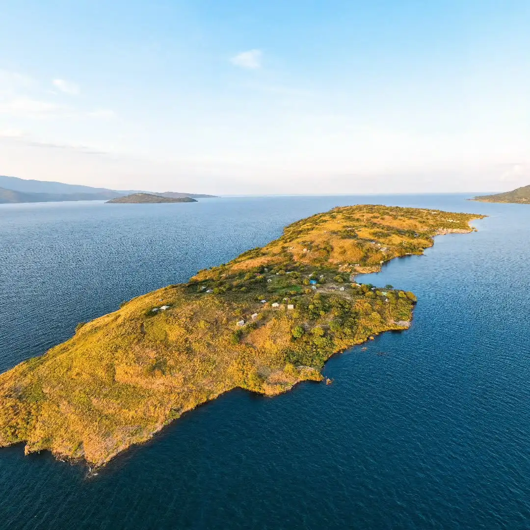 Image of Takawiri island (image credit: Instagram @babu_bk)