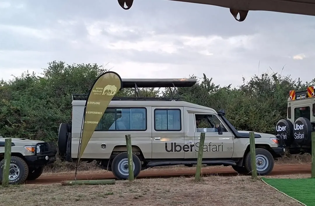 image of a safari land cruiser for uber safari in Kenya